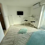 Antea شقة دوبروفينك