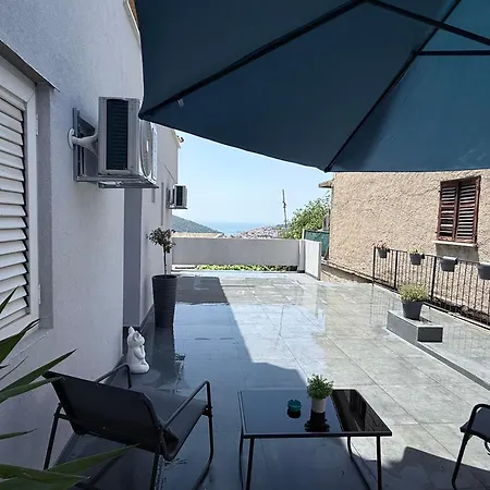 Antea Apartment